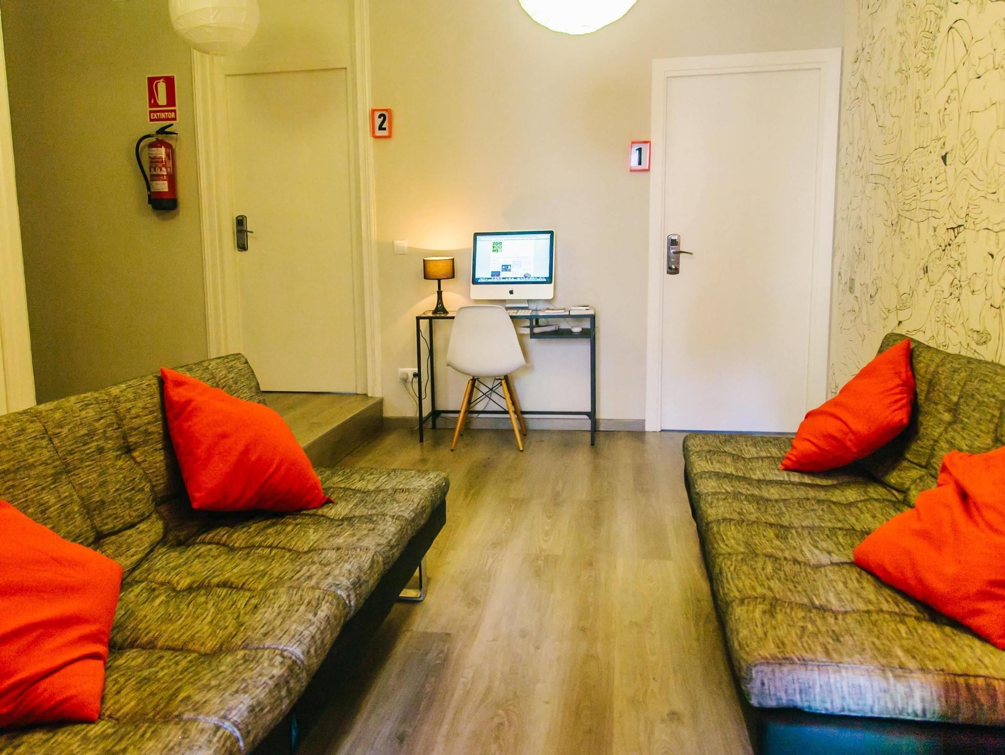 Zoorooms Boutique Guesthouse Barcelona Exterior foto
