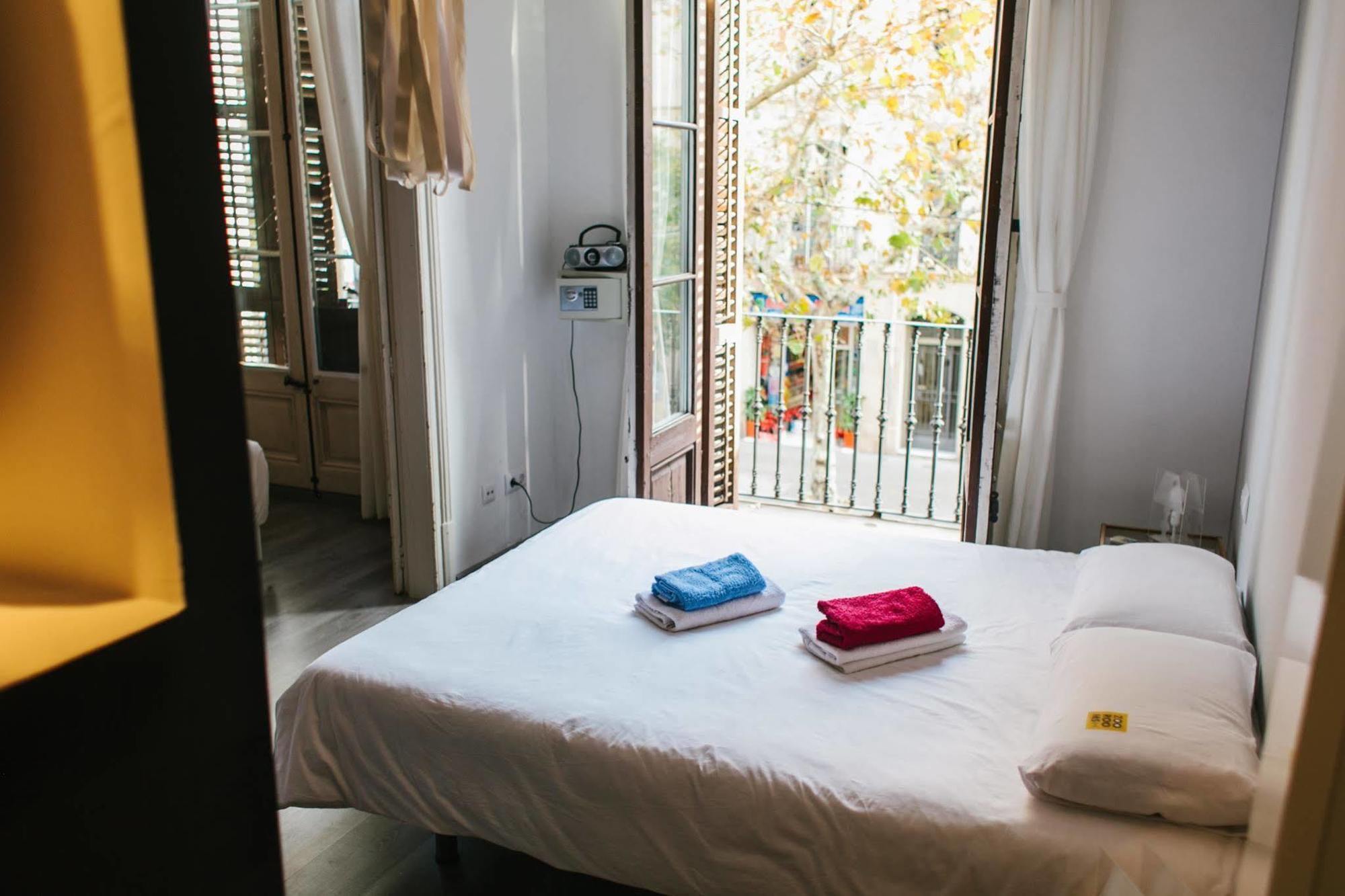 Zoorooms Boutique Guesthouse Barcelona Exterior foto