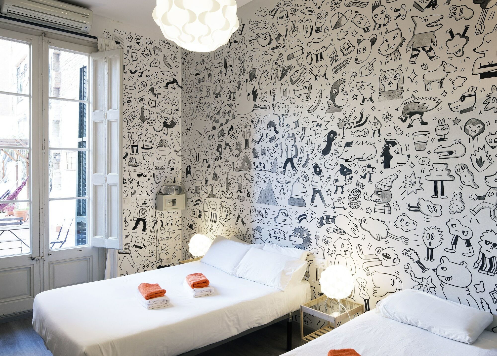 Zoorooms Boutique Guesthouse Barcelona Exterior foto